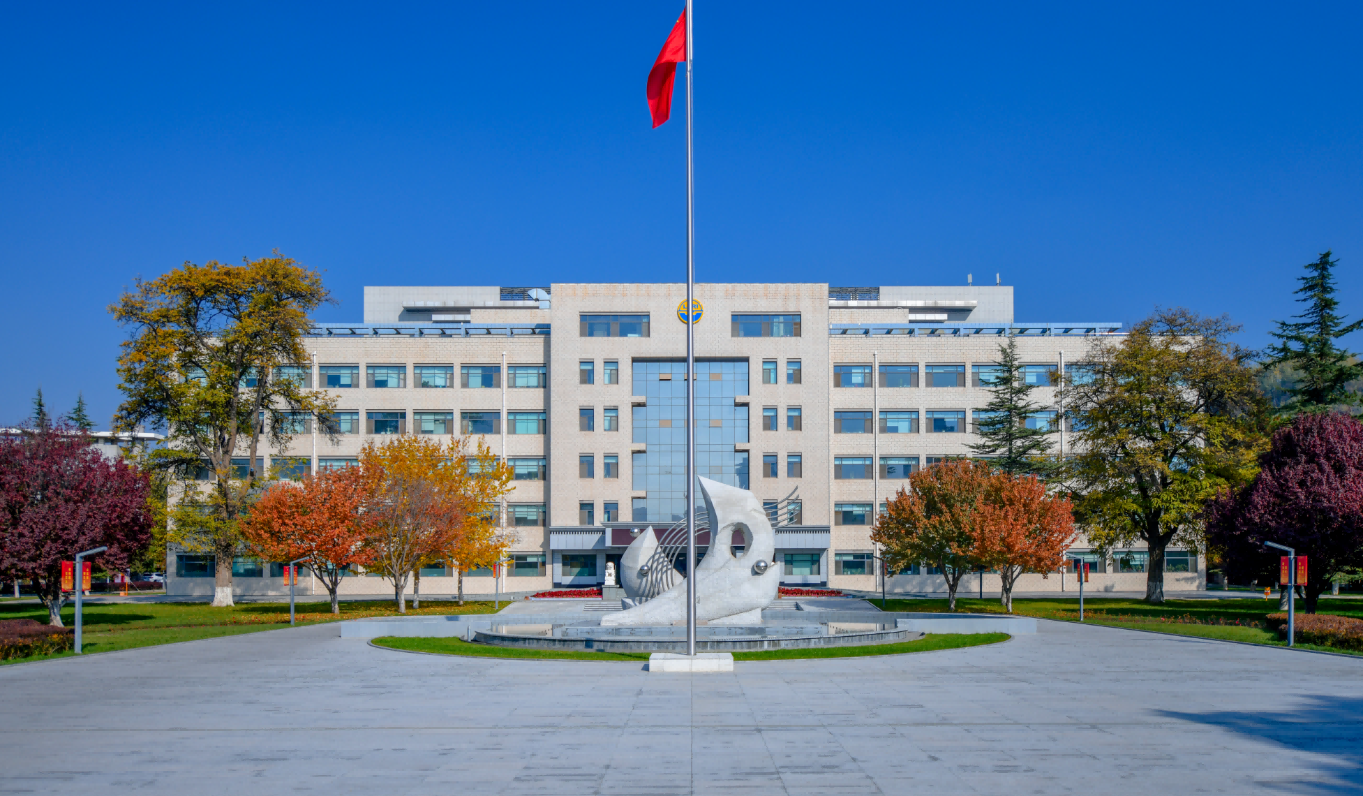 前广场(1).png